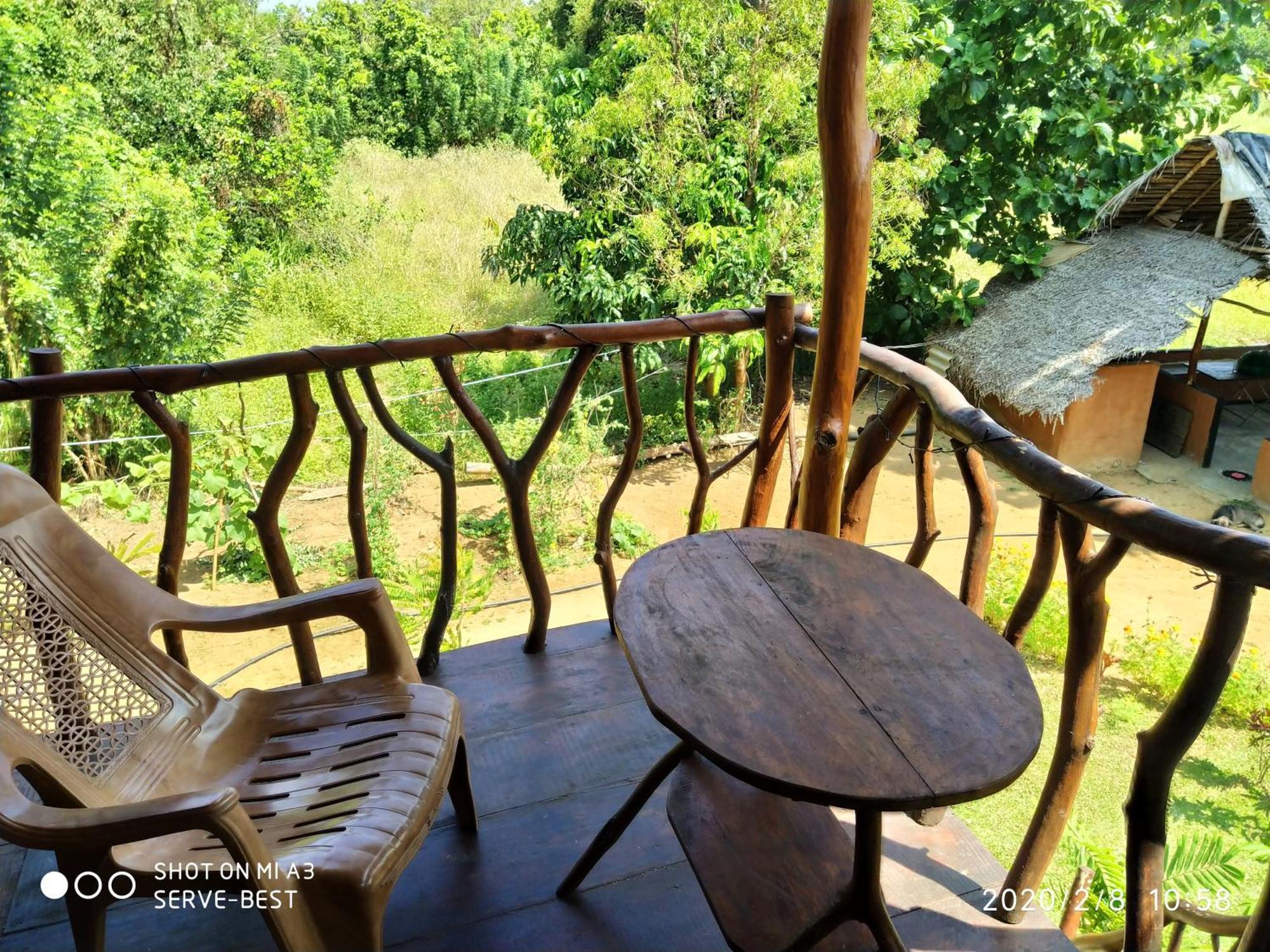 Sigiriya Rock Gate Tree House Hotel Екстериор снимка